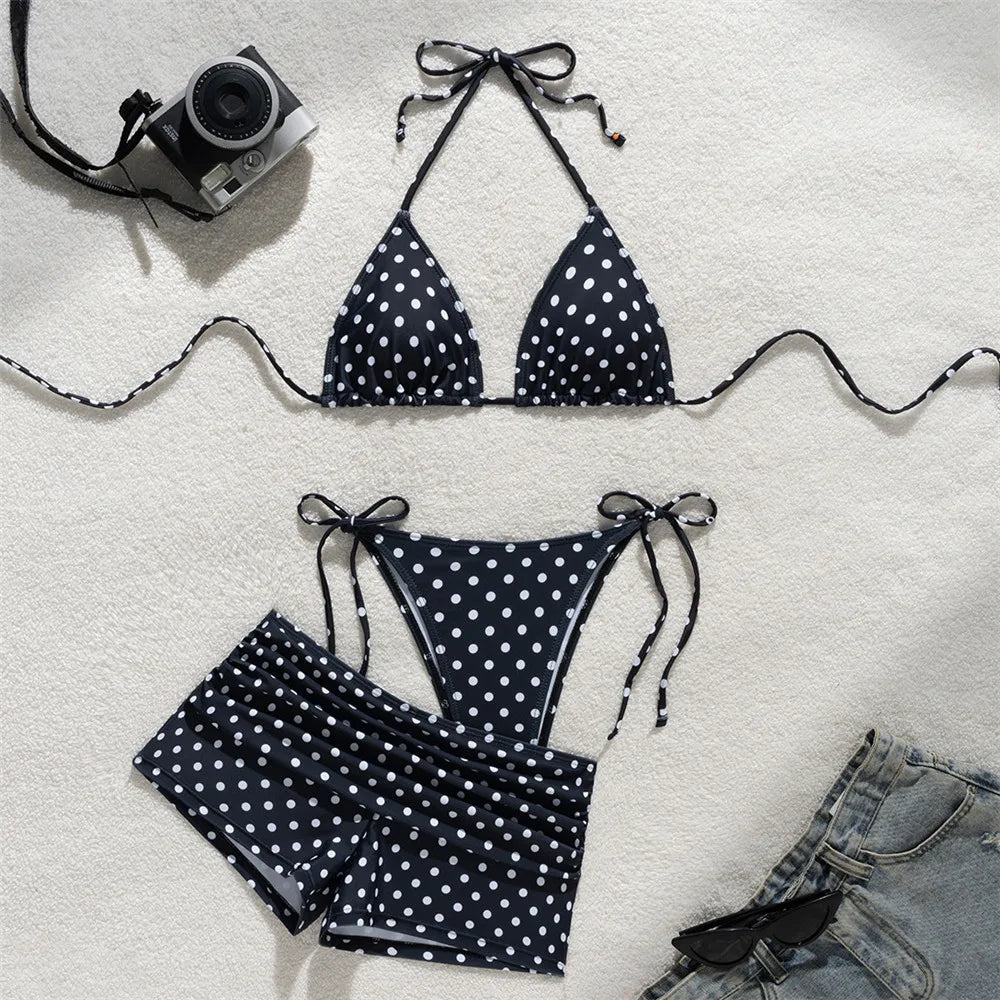 Bikini à petit point avec short