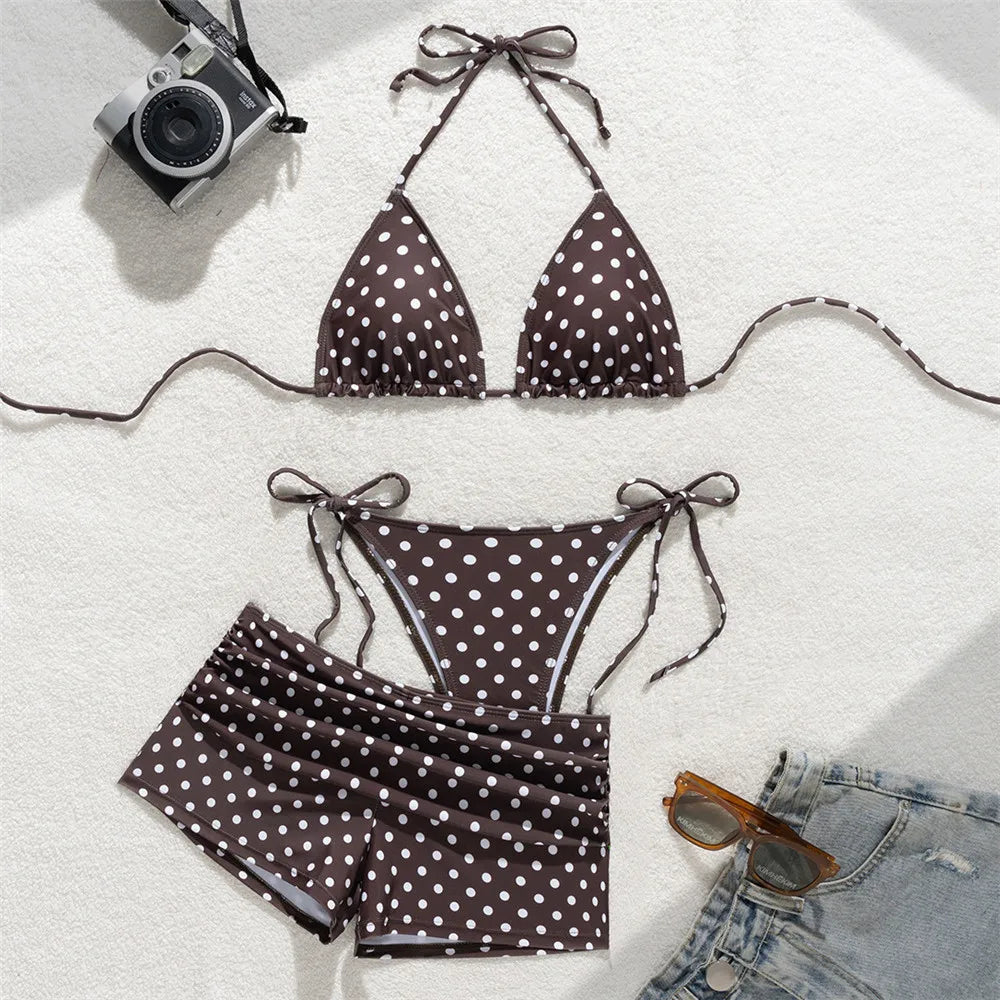 Bikini à petit point avec short