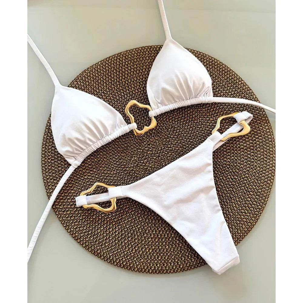 bikini femme